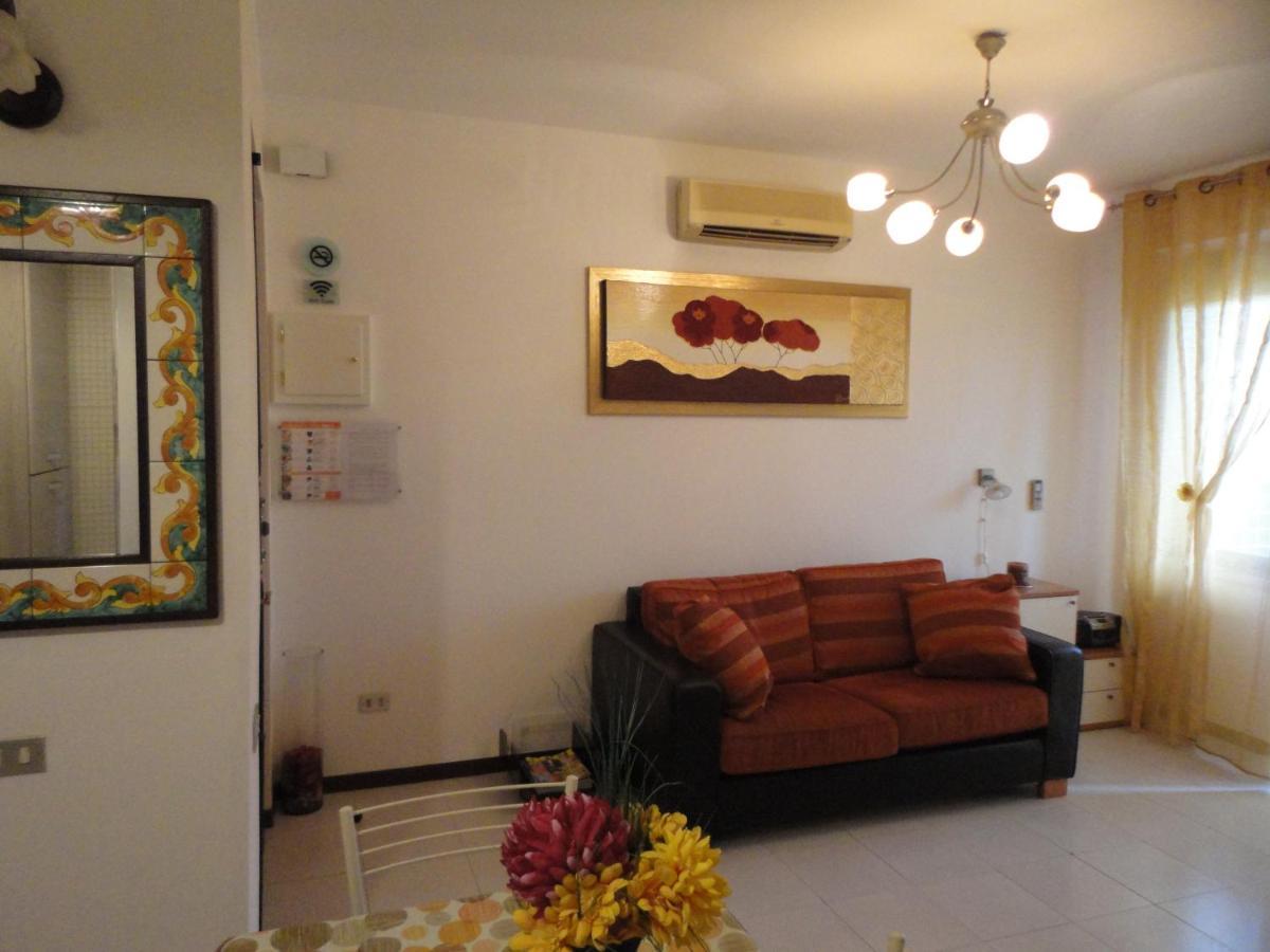 Fede & Francy Apartment Quartu Sant'Elena Exterior photo